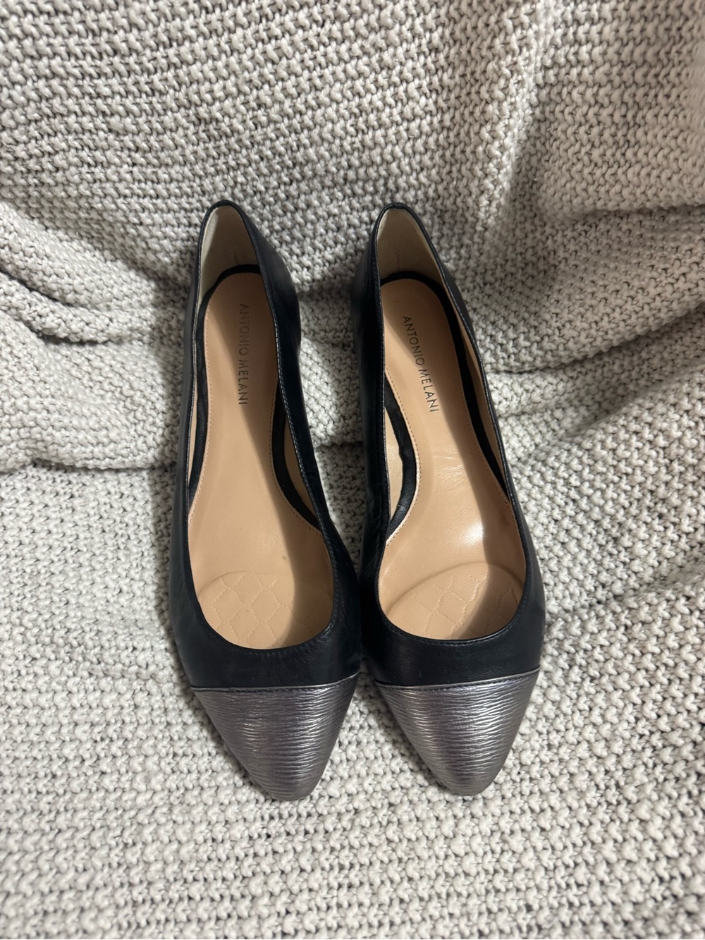 ANTONIO MELANI Black Leather Flats with Silver Textured Toe - Picture 2 of 4